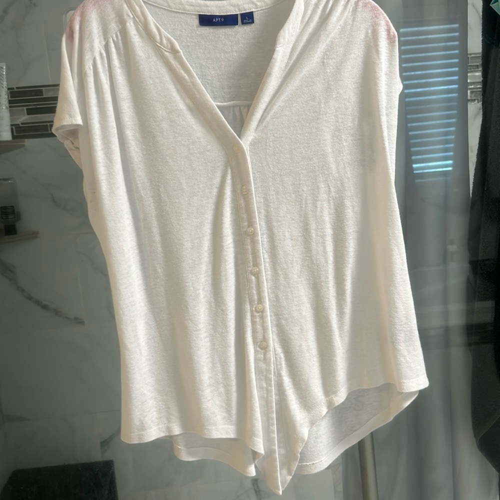 Apt 9 size Large Top
